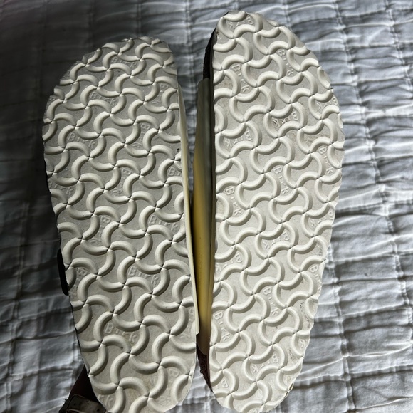 Yellow Gloss Birkenstock sandals - Picture 3 of 4